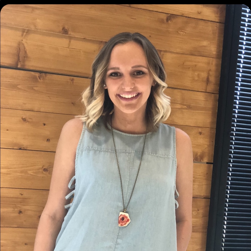 Meet your Posher, Tiffany